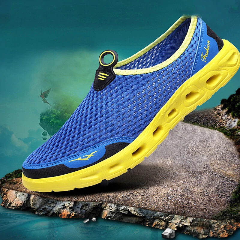 (image for) TENGOO Men Sandals Outdoor Breathable Beach Shoes Lightweight Quick-drying Wading Shoes Water Sport Hiking Camping Sneakers Shoes Summer Sandals